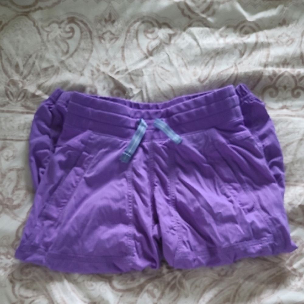 IVIVVA- Dance Studio Capris GUC